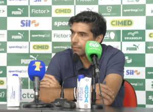 Abel-Ferreira-durante-entrevista-coletiva-neste-domingo.png