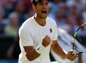 carlos-alcaraz-na-terceira-rodada-de-wimbledon-em-2025-1751647485506_v2_615x300.jpg